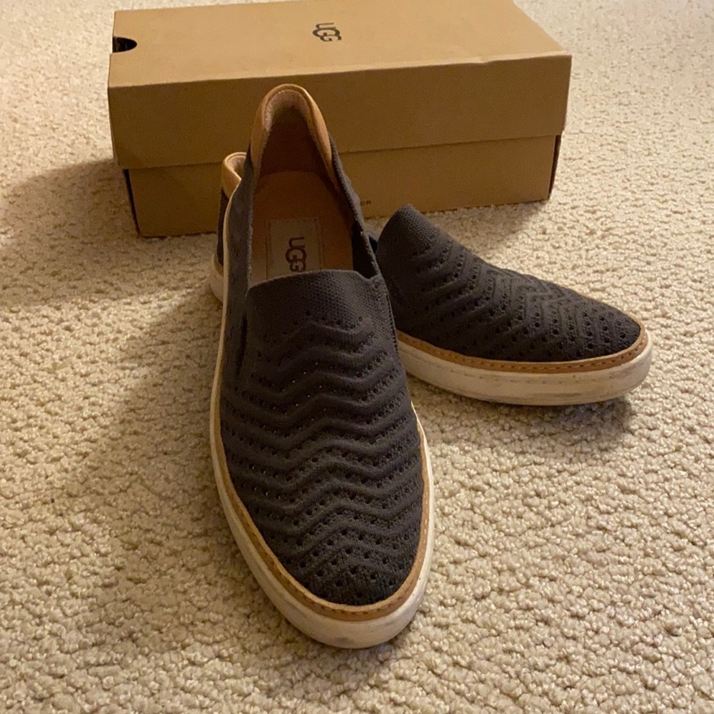 Ugg Sammy Chevron slip-ons